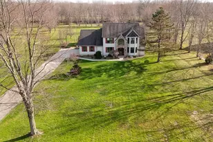 44565 Stang Rd, Elyria, OH 44035 - Photo 3