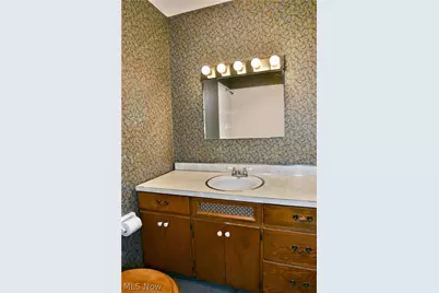 8391 Squires Lane NE, Warren, OH 44484 - Photo 25