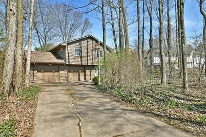 8391 Squires Lane NE, Warren, OH 44484 - Photo 3