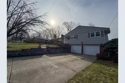 3161 Kingston Lane, Youngstown, OH 44511 - Photo 3