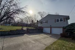 3161 Kingston Ln, Youngstown, OH 44511 - Photo 3