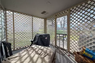 3161 Kingston Ln, Youngstown, OH 44511 - Photo 25