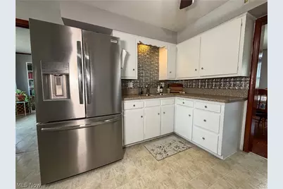 3161 Kingston Lane, Youngstown, OH 44511 - Photo 9