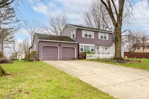 5981 Wiclif Street NE, Canton, OH 44721 - Photo 1