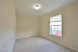 29 Carl Ln, Olmsted Twp, OH 44138 - Photo 17