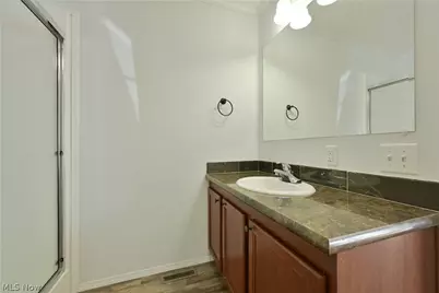 29 Carl Lane, Olmsted Twp, OH 44138 - Photo 15