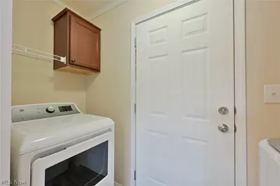 29 Carl Lane, Olmsted Twp, OH 44138 - Photo 19