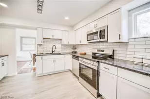 30825 Miller Ave, Willoughby Hills, OH 44092 - Photo 9