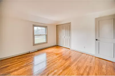 30825 Miller Avenue, Willoughby Hills, OH 44092 - Photo 19