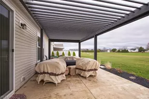 701 Cedar Crest Dr, Elyria, OH 44035 - Photo 33