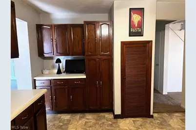 166 Oak Knoll, Niles, OH 44446 - Photo 5