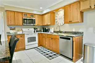 203 Aldrich Rd, Austintown, OH 44515 - Photo 13