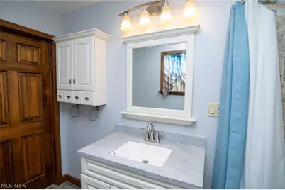 53341 Key Bellaire Road, Bellaire, OH 43906 - Photo 15