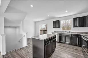 716 Pine Spring Dr, Painesville Twp, OH 44077 - Photo 15