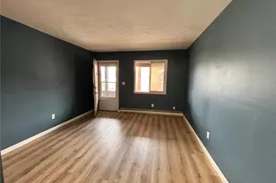 519 Crosby St, Akron, OH 44302 - Photo 3