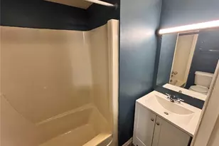 519 Crosby St, Akron, OH 44302 - Photo 7