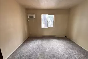 519 Crosby St, Akron, OH 44302 - Photo 9