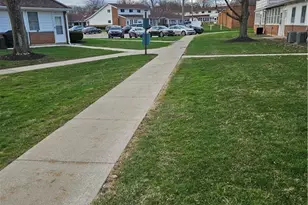 25600 Country Club Blvd, North Olmsted, OH 44070 - Photo 3