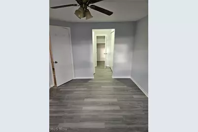 25600 Country Club Boulevard #12, North Olmsted, OH 44070 - Photo 33