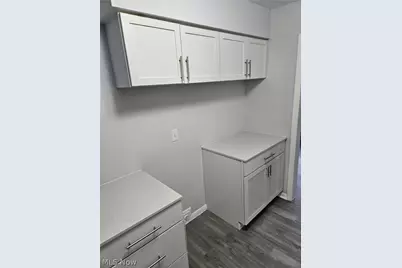 25600 Country Club Boulevard #12, North Olmsted, OH 44070 - Photo 13