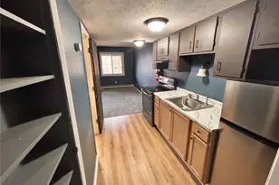 519 Crosby St, Akron, OH 44302 - Photo 9