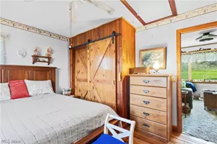 18990 New Gottengen Rd, Salesville, OH 43778 - Photo 9