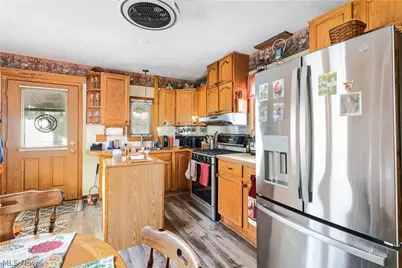 18990 New Gottengen Road, Salesville, OH 43778 - Photo 5