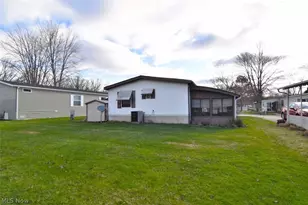 5 Michael Dr, Olmsted Twp, OH 44138 - Photo 25