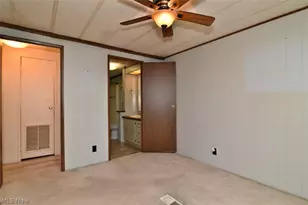 5 Michael Dr, Olmsted Twp, OH 44138 - Photo 17