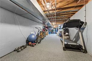 681 Oakcrest Dr, Wadsworth, OH 44281 - Photo 43