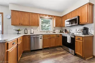 681 Oakcrest Dr, Wadsworth, OH 44281 - Photo 23