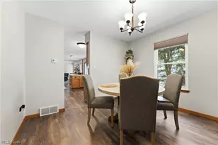 681 Oakcrest Dr, Wadsworth, OH 44281 - Photo 27