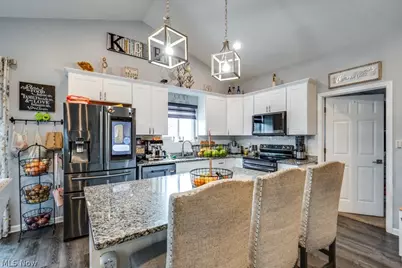 2904 Pepper Hill Circle, Akron, OH 44312 - Photo 11