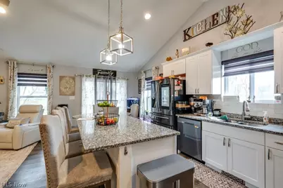 2904 Pepper Hill Circle, Akron, OH 44312 - Photo 13