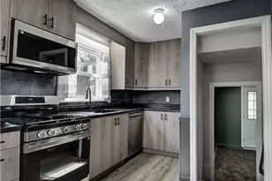 1406 22nd St NW, Canton, OH 44709 - Photo 5