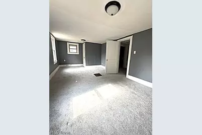 877 Hammel Street, Akron, OH 44306 - Photo 15