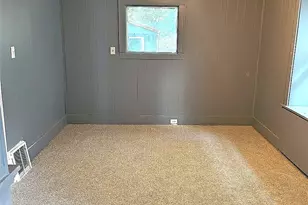 877 Hammel St, Akron, OH 44306 - Photo 9