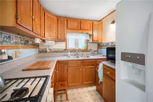 4815 Denison Ave, Loveland, OH 44102 - Photo 17