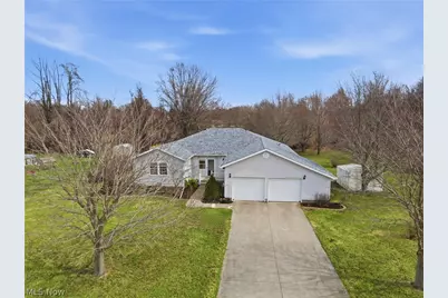 28 Lake Park Road, Conneaut, OH 44030 - Photo 1