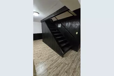 1228 Sarkies Drive NE, Warren, OH 44483 - Photo 19