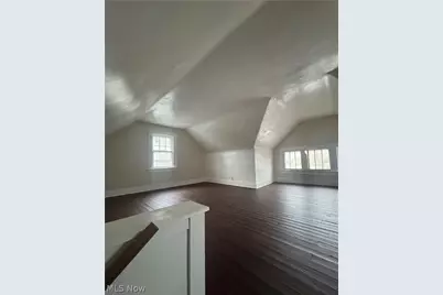 577 Rhodes Avenue, Akron, OH 44307 - Photo 13