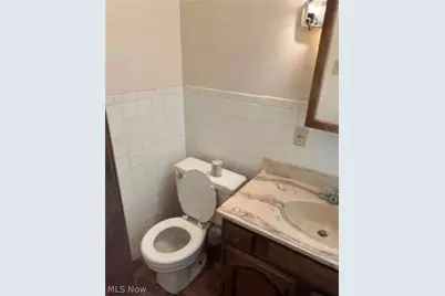 577 Rhodes Avenue, Akron, OH 44307 - Photo 7