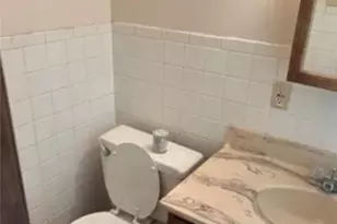 577 Rhodes Ave, Akron, OH 44307 - Photo 7