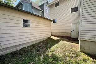 577 Rhodes Ave, Akron, OH 44307 - Photo 19