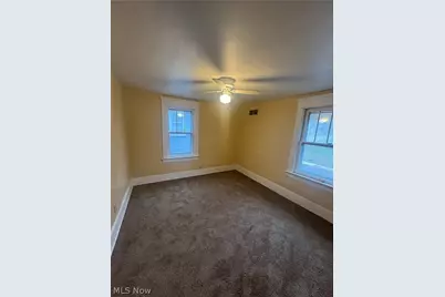 577 Rhodes Avenue, Akron, OH 44307 - Photo 11