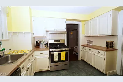 1652 14th Street, Cuyahoga Falls, OH 44223 - Photo 11