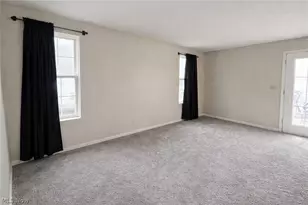 633 Lakeview Dr S, Grove City, OH 43123 - Photo 11