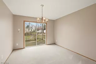 1285 Gale Dr, Kent, OH 44240 - Photo 9