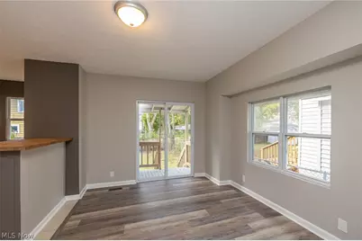 2278 26th Street SW, Akron, OH 44314 - Photo 5