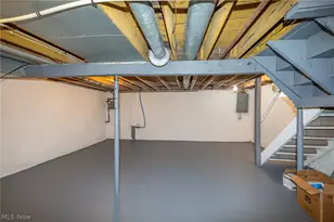 2278 26th St SW, Akron, OH 44314 - Photo 15